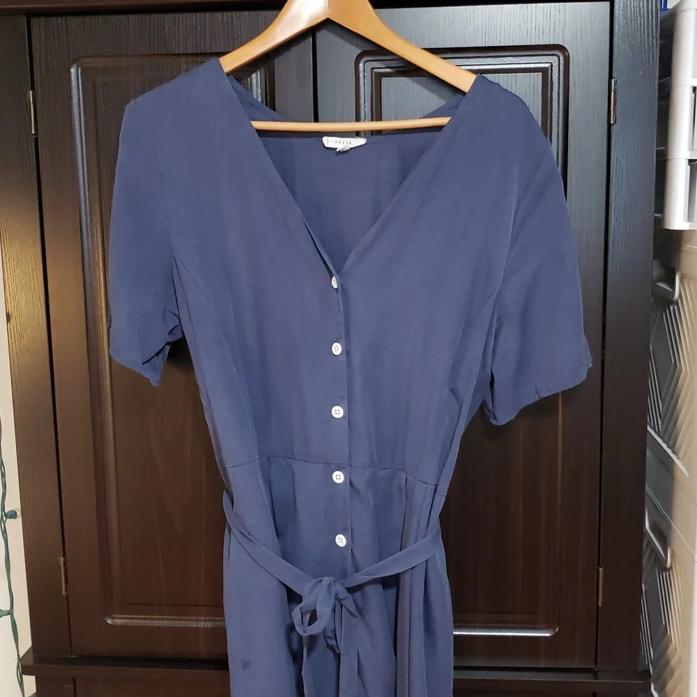 Vetta Button-up Midi Dress, Color "Washed Navy", Sixe XL - Picture 4 of 11